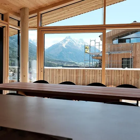 Laerchenlodge Skyspa And Rooftop Pool Inklusive Stubai Supercard Aparthotel Fulpmes