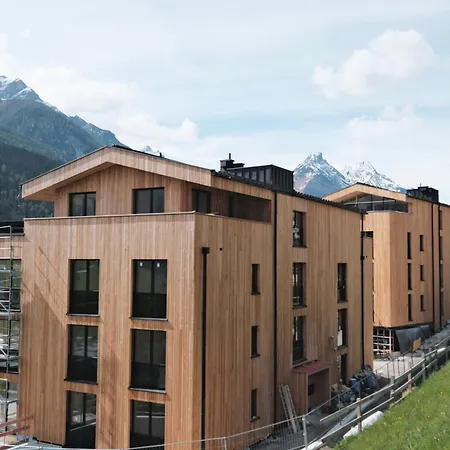 Laerchenlodge Skyspa And Rooftop Pool Inklusive Stubai Supercard Fulpmes