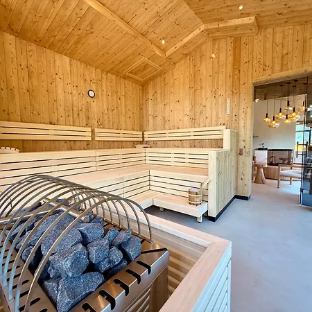 Laerchenlodge Skyspa And Rooftop Pool Inklusive Stubai Supercard Fulpmes