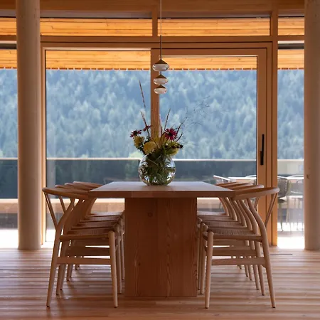 Laerchenlodge Skyspa And Rooftop Pool Inklusive Stubai Supercard Fulpmes