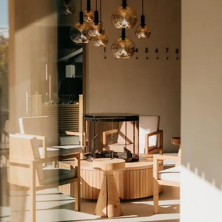 Apartahotel Laerchenlodge Skyspa And Rooftop Pool Inklusive Stubai Supercard