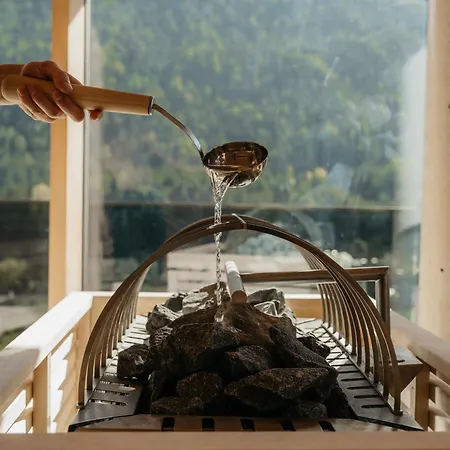 Laerchenlodge Skyspa And Rooftop Pool Inklusive Stubai Supercard Apartahotel Fulpmes