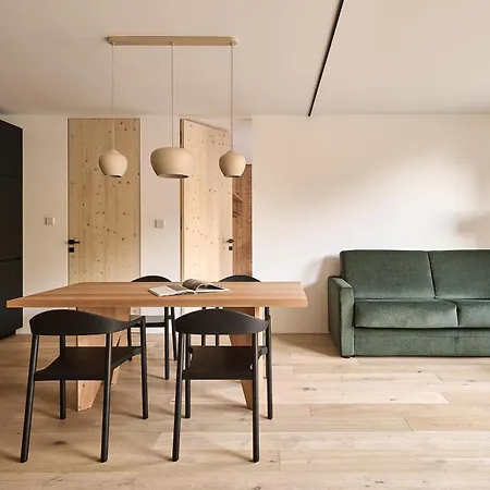 Laerchenlodge Skyspa And Rooftop Pool Inklusive Stubai Supercard Fulpmes