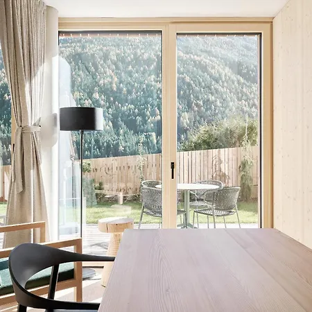 Laerchenlodge Skyspa And Rooftop Pool Inklusive Stubai Supercard 4*